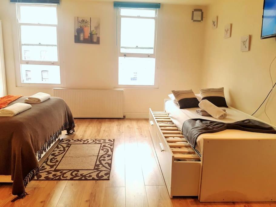 Comfortable Studio Flat Near Central London Exteriör bild